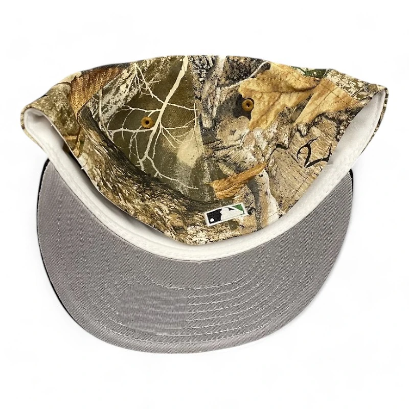 Atlanta Braves Realtree and Black 1995 World Series Patch Gray UV New Era 59FIFTY Fitted Hat