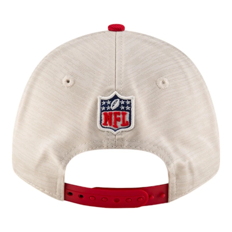San Francisco 49ers 2024 Sideline Historic Stone New Era 9FORTY Adjustable Stretch Snap Hat