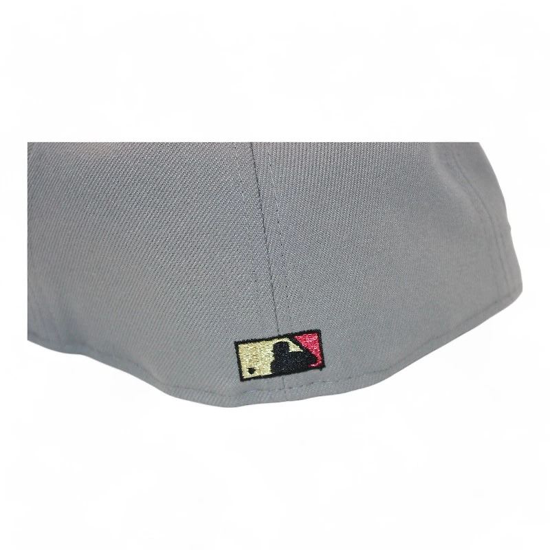 Pittsburgh Pirates Gray and Black "DPM Halloween Pack" 2008 World Series Patch UV