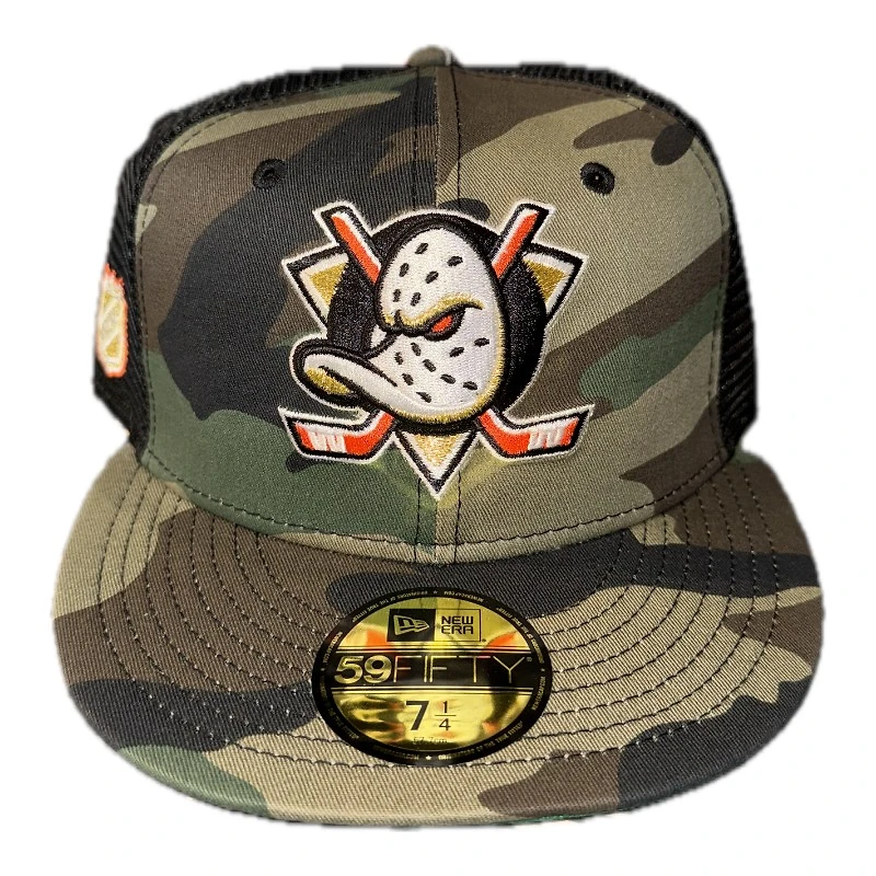 Anaheim Ducks Woodland Camo Black Trucker NHL Patch Green UV New Era 59FIFTY Fitted Hat