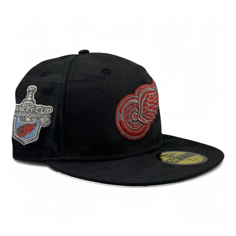 Detroit Red Wings Black Camo Cappy 2008 Stanley Cup Champs Patch Gray UV New Era 59FIFTY Fitted Hat