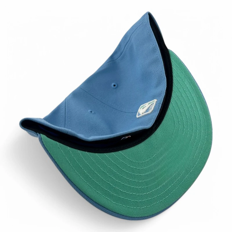 Los Angeles Lakers Blue Glacier Pack 17x Champs Patch Mint UV New Era 59FIFTY Fitted Hat