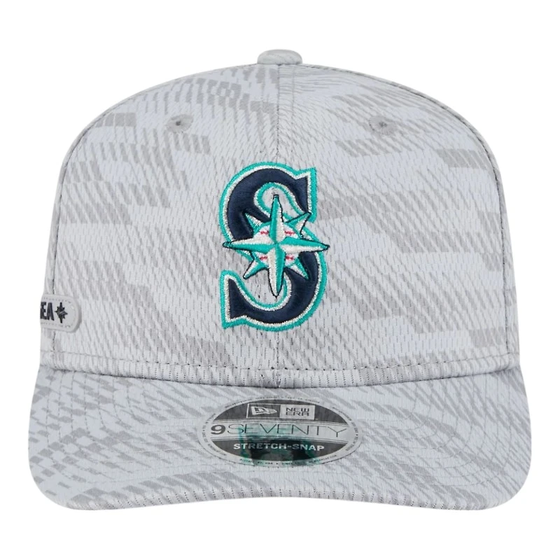 Seattle Mariners Gray and Navy Compass 2025 Clubhouse New Era 9SEVENTY Stretch Snapback Hat