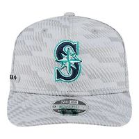 Seattle Mariners Gray and Navy Compass 2025 Clubhouse New Era 9SEVENTY Stretch Snapback Hat