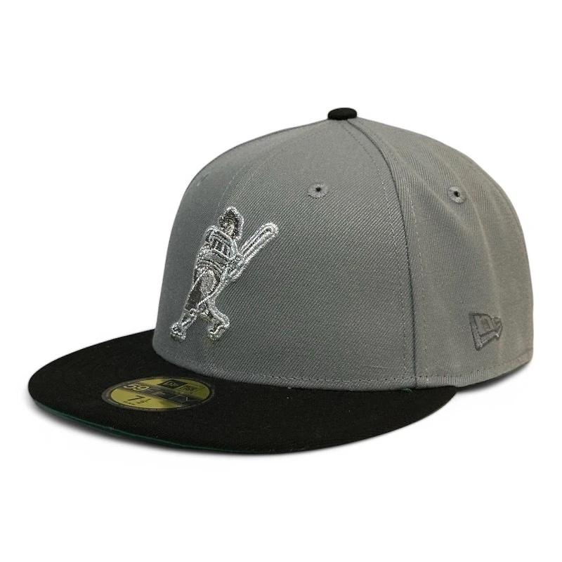 Milwaukee Brewers Gray and Black 35th Anni Patch Green UV New Era 59FIFTY Fitted Hat