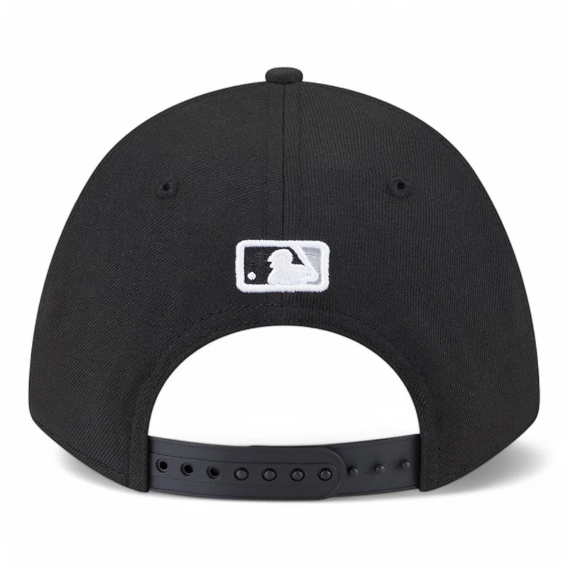 Chicago White Sox Black New Era 9FORTY M-Crown Adjustable Hat