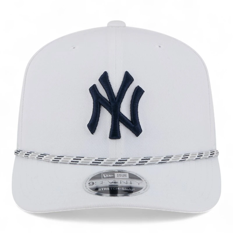 New York Yankees White and Navy Roper New Era 9SEVENTY Adjustable Hat