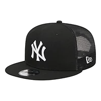New York Yankees Black and White Trucker New Era 9FIFTY Snapback Hat