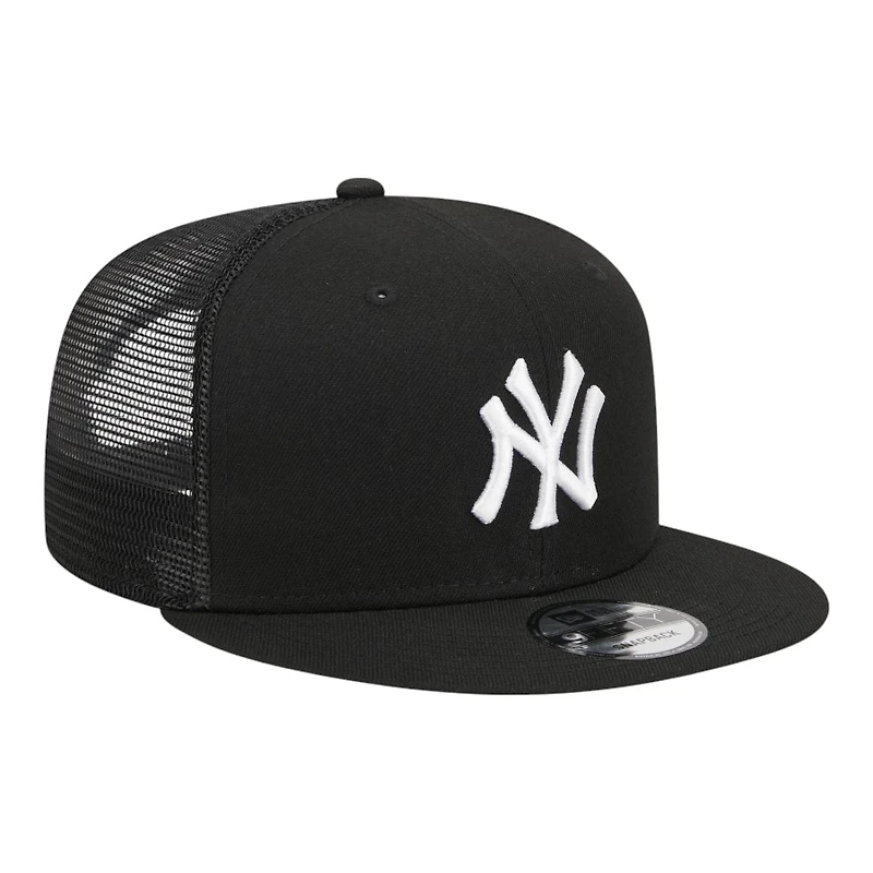 New York Yankees Black and White Trucker New Era 9FIFTY Snapback Hat