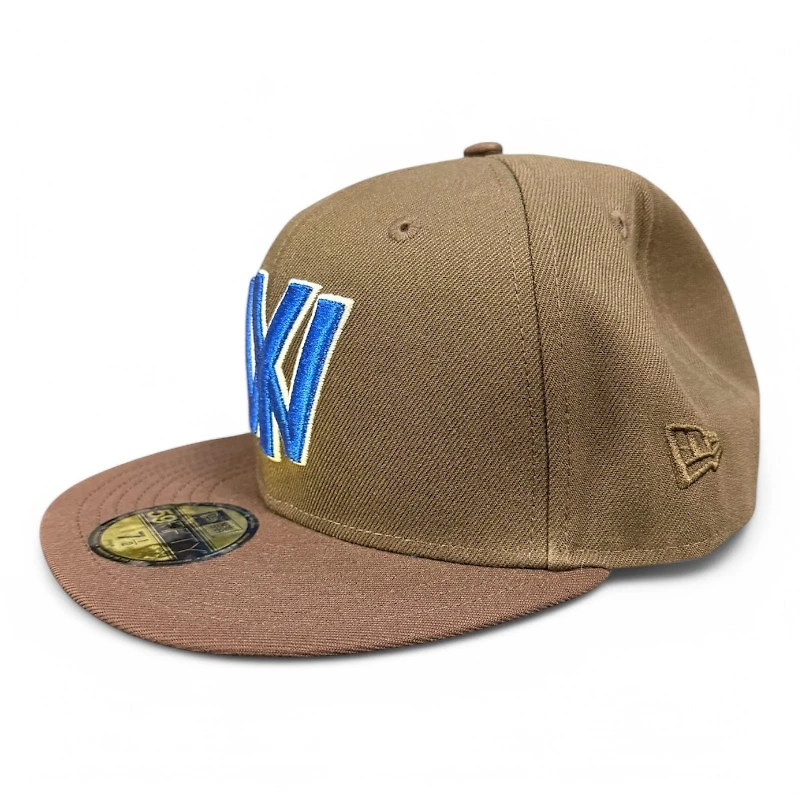 Wyoming Cowboys Brown and Royal Blue Mountain Patch UV NCAA New Era 59FIFTY Fitted Hat