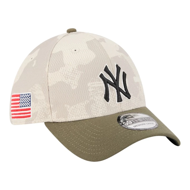 New York Yankees Light Beige and Olive 2025 Armed Forces Day Era 39THIRTY Flex Hat