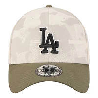 Los Angeles Dodgers Light Beige and Olive 2025 Armed Forces Day New Era 39THIRTY Flex Hat