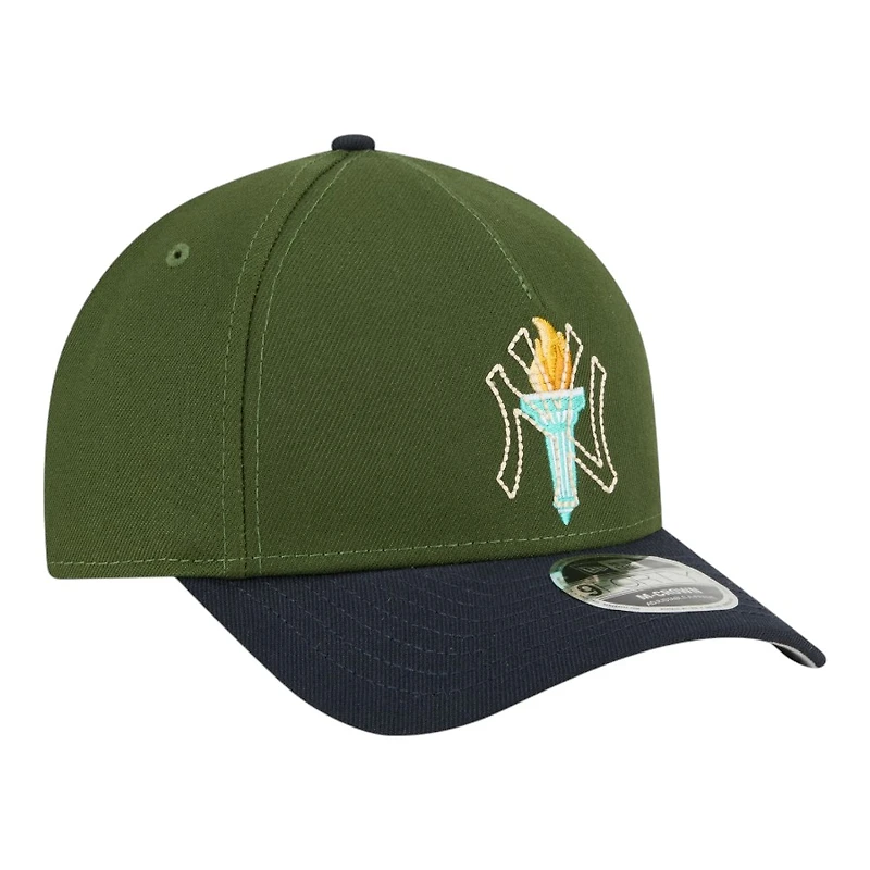 New York Yankees Green and Blue City Feature New Era 9FORTY M-Crown A-Frame Adjustable Hat