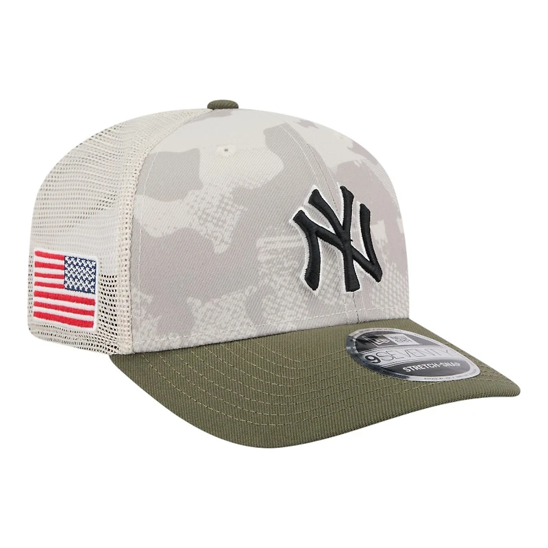 New York Yankees 2025 Armed Forces Day New Era 9SEVENTY Stretch-Snap Hat