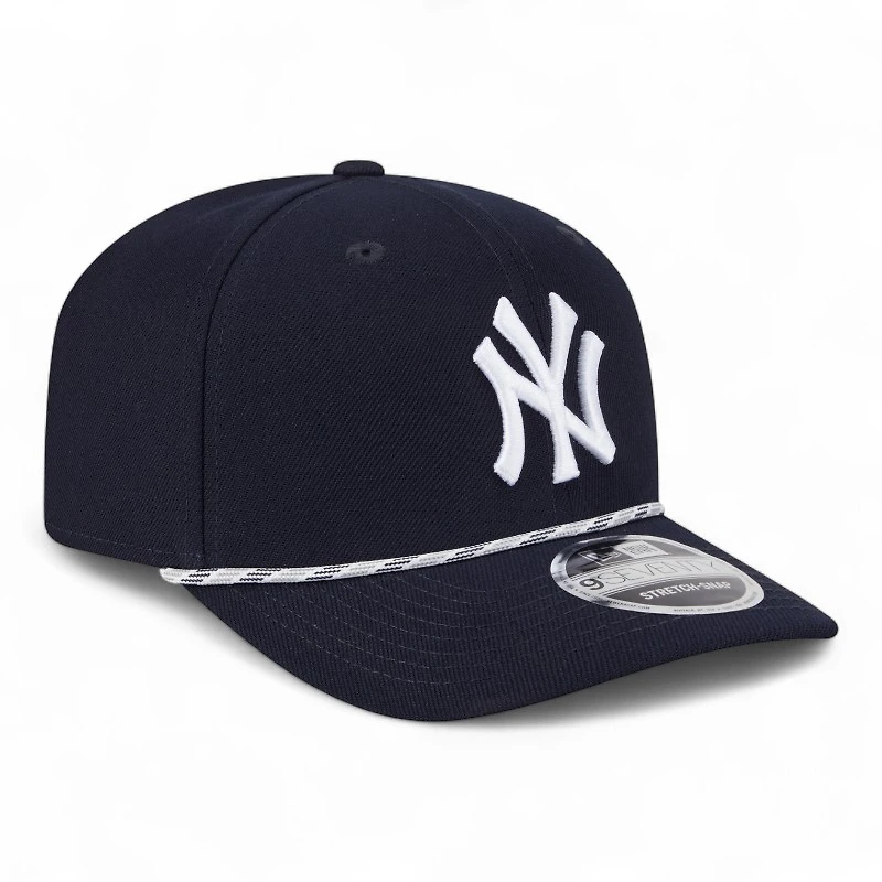 New York Yankees Navy and White Roper New Era 9SEVENTY Adjustable Hat