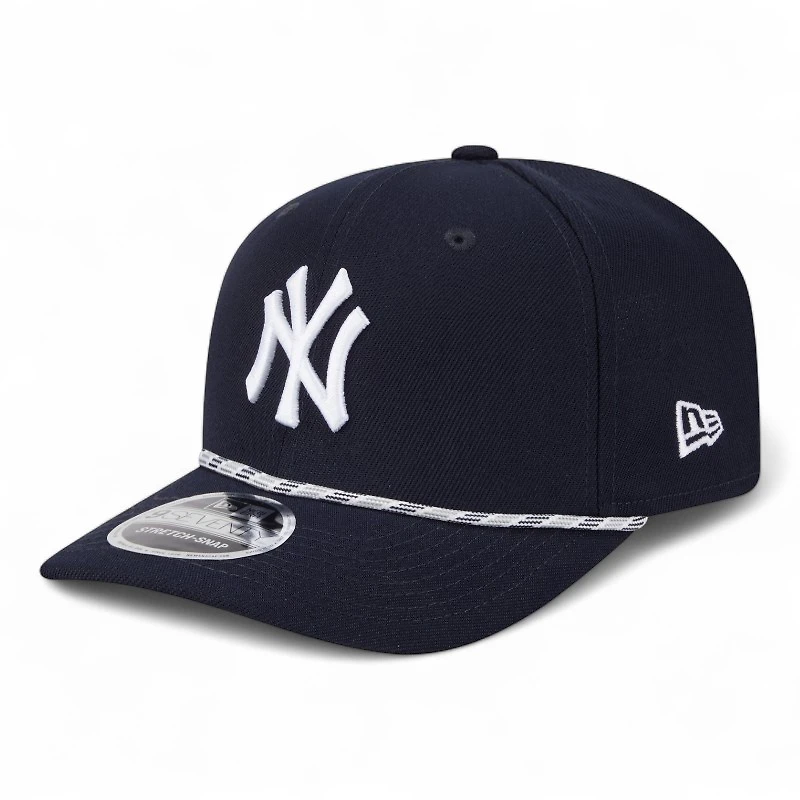 New York Yankees Navy and White Roper New Era 9SEVENTY Adjustable Hat