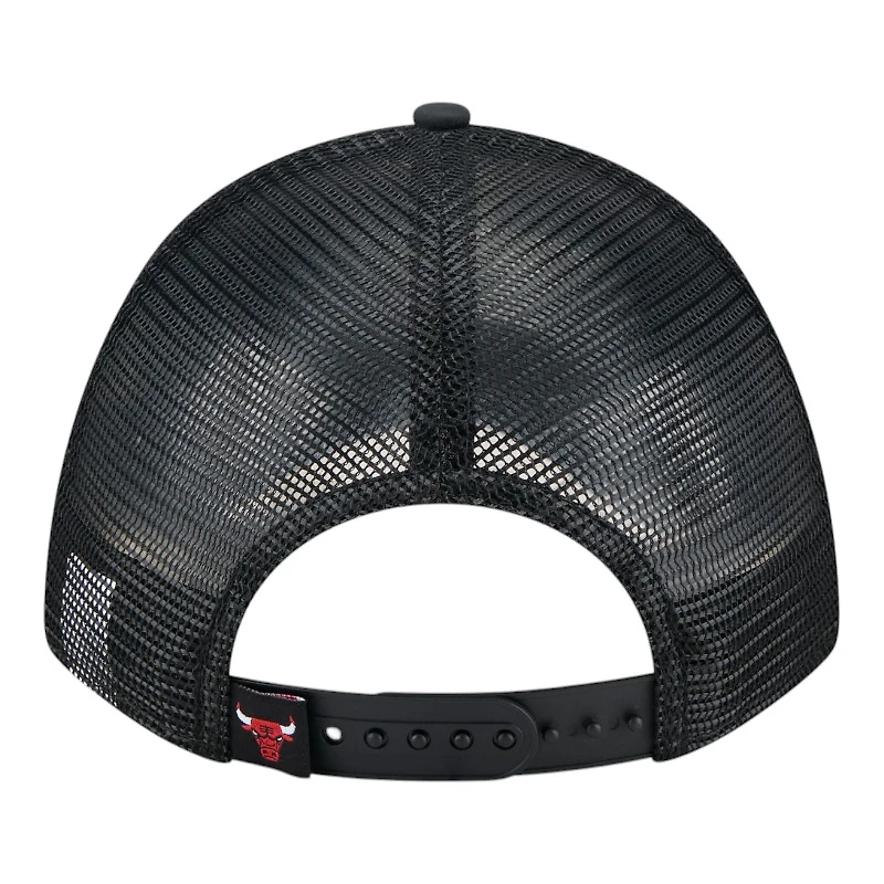 Chicago Bulls Black Roper New Era 9FORTY M-Crown A-Frame Adjustable Hat