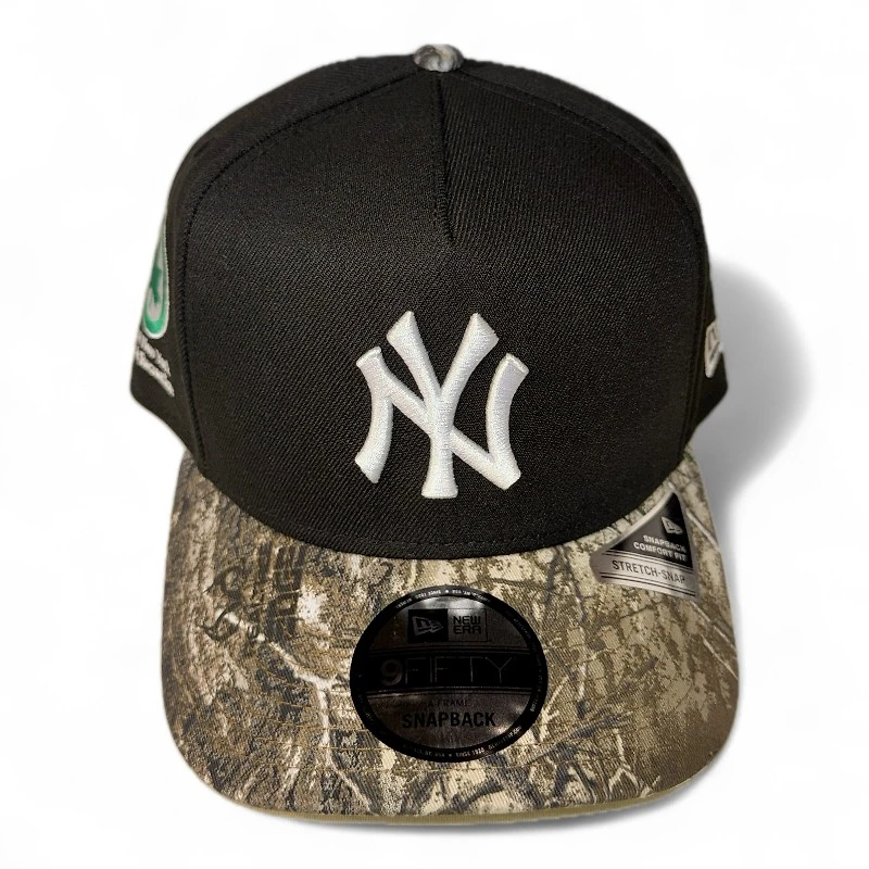 New York Yankees Black and Realtree Parks and Rec Patch New Era 9FIFTY A-Frame Snapback Hat