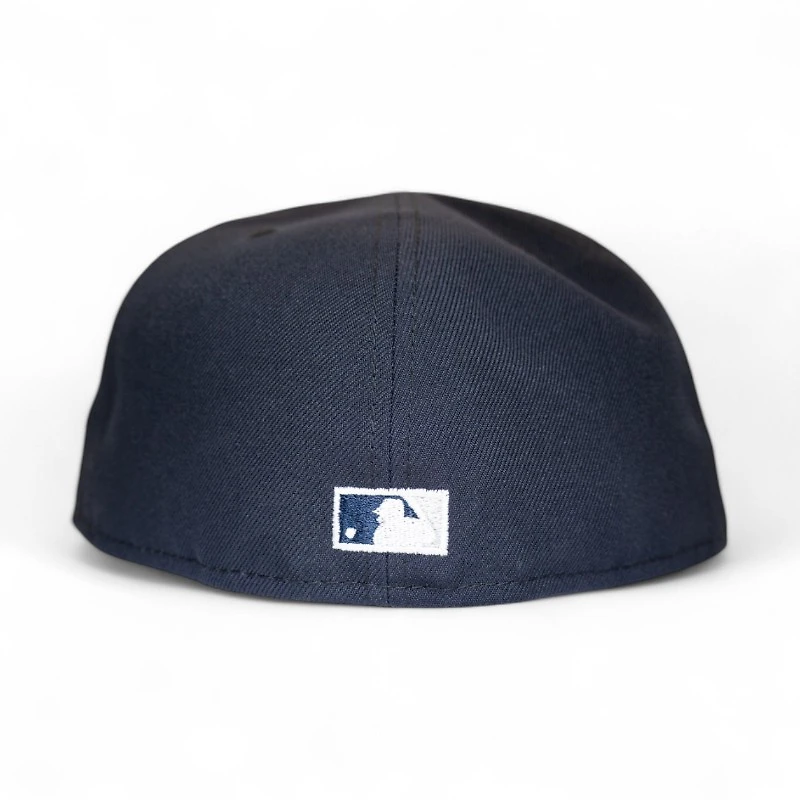 New York Yankees Navy Leon the Lab 2009 World Series Patch Grey UV Era 59FIFTY Fitted Hat