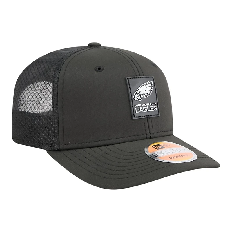 Philadelphia Eagles Black 2025 NFL Sideline New Era 9SEVENTY Trucker Adjustable Snapback Hat