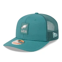 Philadelphia Eagles Midnight Green 2025 NFL Sideline New Era 9SEVENTY Trucker Adjustable Snapback Hat