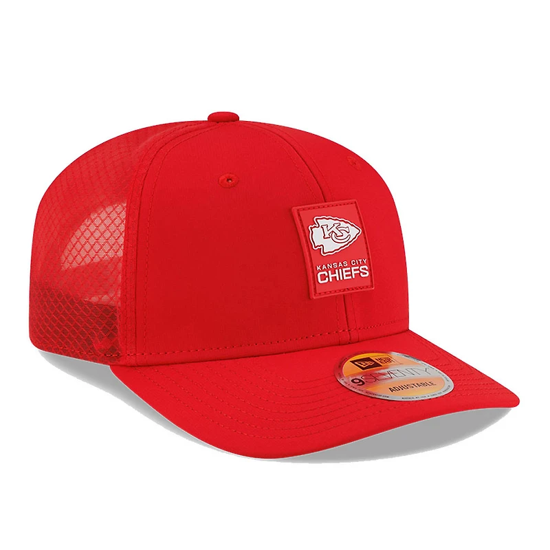 Kansas City Chiefs Red 2025 NFL Sideline New Era 9SEVENTY Trucker Adjustable Snapback Hat