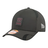 Washington Commanders Black 2025 NFL Sideline New Era 9FORTY M-Crown Adjustable Hat
