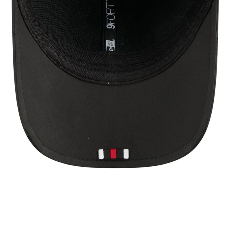 San Francisco 49ers Black 2025 NFL Sideline New Era 9FORTY M-Crown Adjustable Hat