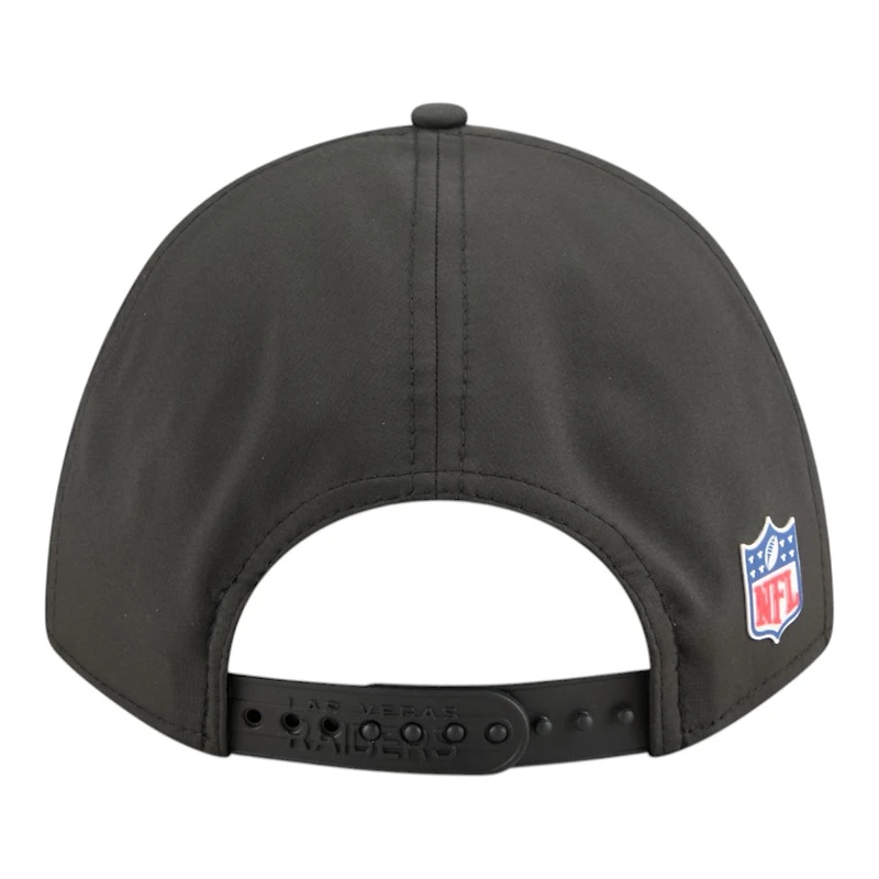 Las Vegas Raiders Black 2025 NFL Sideline New Era 9FORTY M-Crown Adjustable Hat
