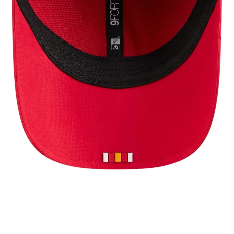 Kansas City Chiefs Red 2025 NFL Sideline New Era 9FORTY M-Crown Adjustable Hat