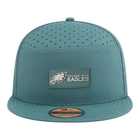 Philadelphia Eagles Midnight Green 2025 NFL Sideline Split Panel New Era 9FIFTY Snapback Hat