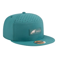 Philadelphia Eagles Midnight Green 2025 NFL Sideline Split Panel New Era 9FIFTY Snapback Hat