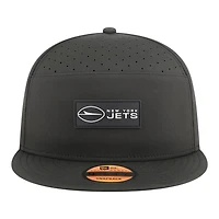 New York Jets Black 2025 NFL Sideline Split Panel New Era 9FIFTY Snapback Hat
