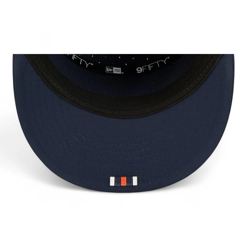 Chicago Bears Navy 2025 NFL Sideline Split Panel New Era 9FIFTY Snapback Hat