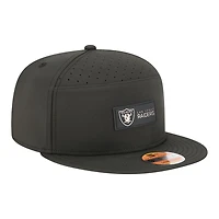 Las Vegas Raiders Black 2025 NFL Sideline Split Panel New Era 9FIFTY Snapback Hat