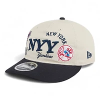 New York Yankees Chrome and Navy Scatter Retro Crown 9FIFTY Snapback