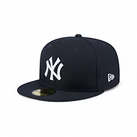 New York Yankees Navy Wavy Pennant Patch Era 59FIFTY Fitted Hat