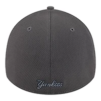 New York Yankees Graphite Era 39THIRTY Flex Hat