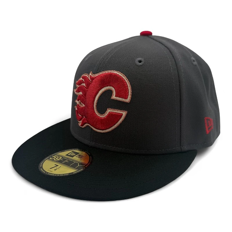 Calgary Flames Graphite and Black 20 Years Patch Gray UV New Era 59FIFTY Fitted Hat