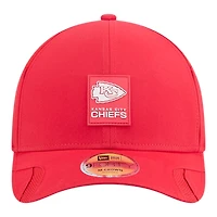 Youth Kansas City Chiefs Red 2025 NFL Sideline New Era 9FORTY M-Crown Adjustable Hat