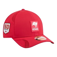 Youth Tampa Bay Buccaneers Red 2025 NFL Sideline New Era 9FORTY M-Crown Adjustable Hat