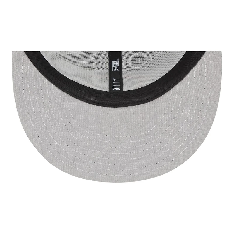 Chicago Bears Woodland Camo Basic Trucker New Era 9FIFTY Snapback Hat