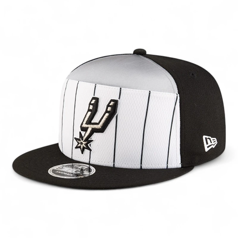 Youth San Antonio Spurs Black and White NBA Tip Off New Era 9FIFTY Split Panel Snapback Adjustable Hat