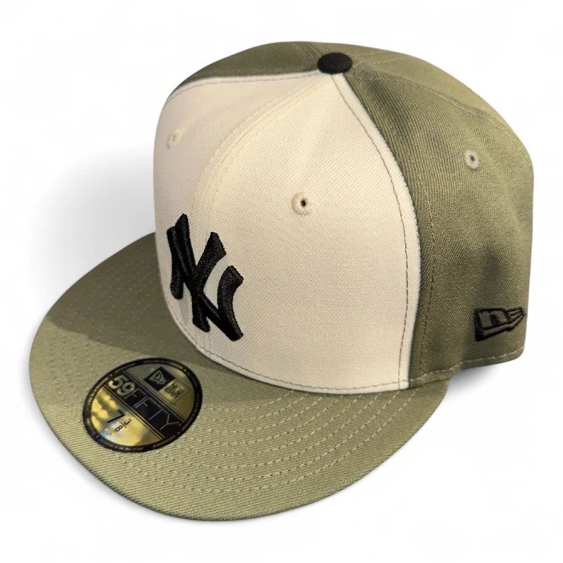 New York Yankees Olive and Chrome with Gray UV Era 59FIFTY Fitted Hat