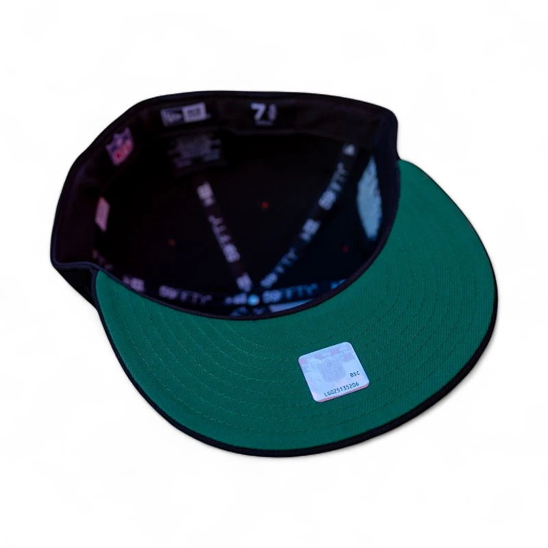 Las Vegas Raiders Black Leon the Lab Superbowl Champions Patch Green UV New Era 59FIFTY Fitted Hat
