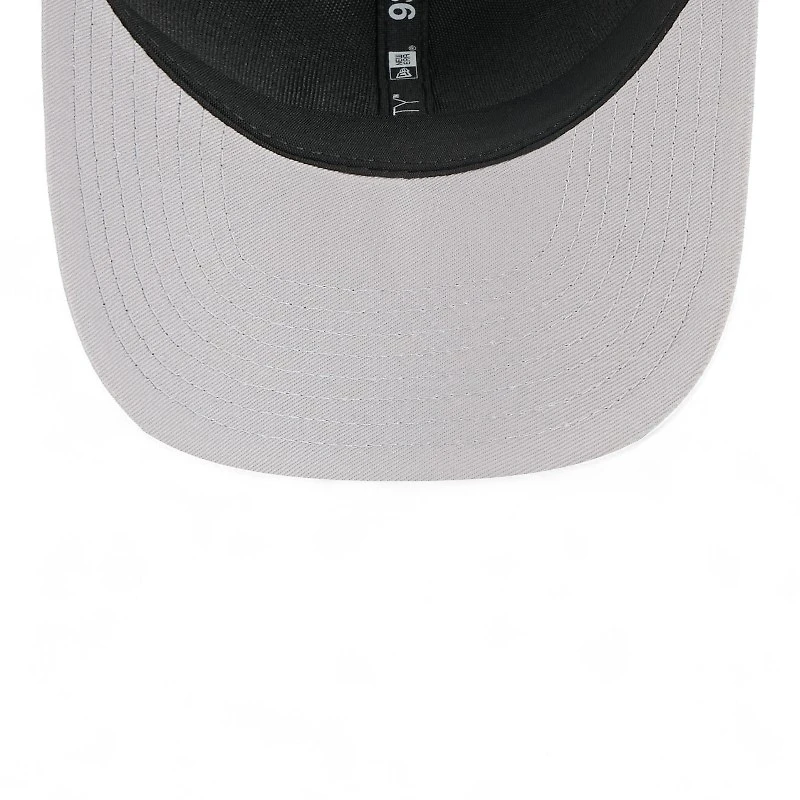 Tennessee Titans 2025 NFL Salute to Service Fan Gear New Era 9SEVENTY Adjustable Snapback Hat