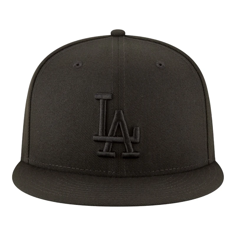 Los Angeles Dodgers Black on Black Back-to-Back Champs Circle Patch New Era 9FIFTY Snapback Hat