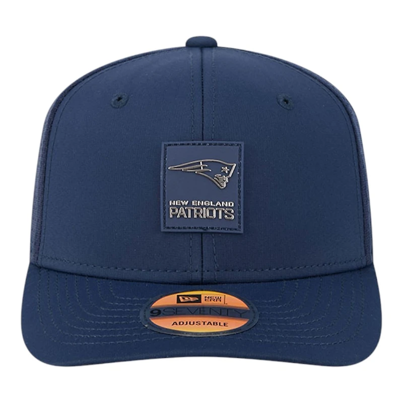 New England Patriots Navy 2025 NFL Sideline New Era 9SEVENTY Trucker Adjustable Snapback Hat