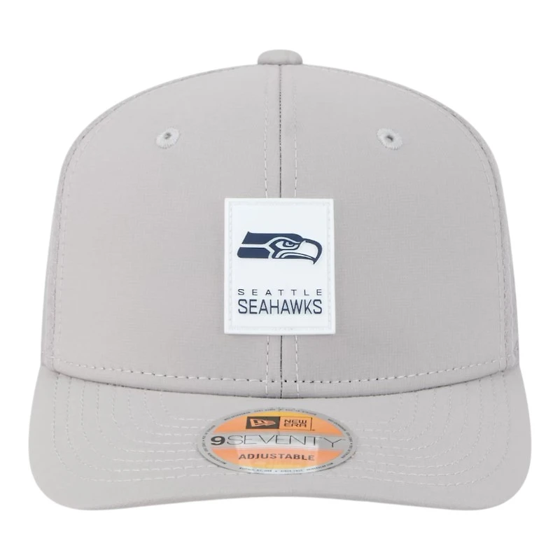 Seattle Seahawks Gray 2025 Sideline New Era 9SEVENTY Trucker Stretch Snapback Hat