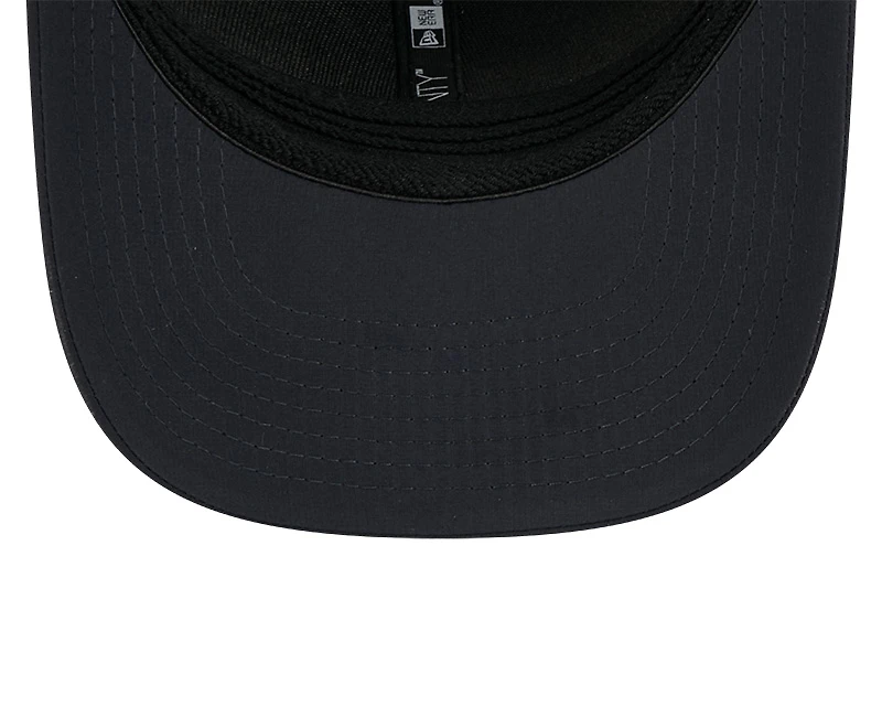 Boston Red Sox Navy 2026 Clubhouse New Era 9SEVENTY Stretch Snapback Hat